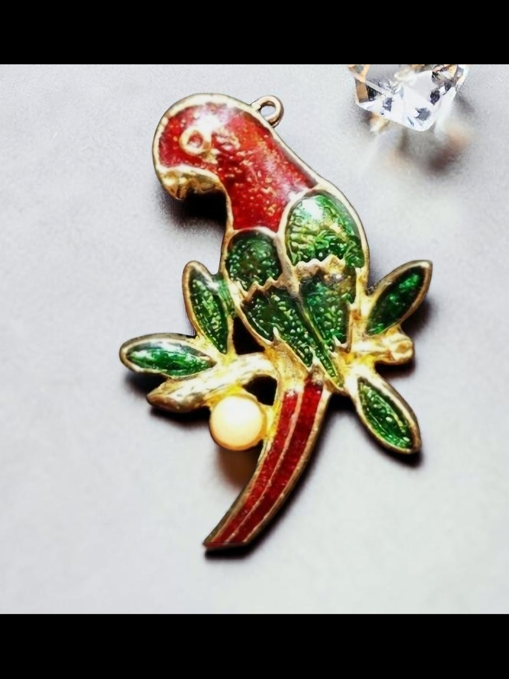 VINTAGE ENAMEL PARROT PIN /BROOCH